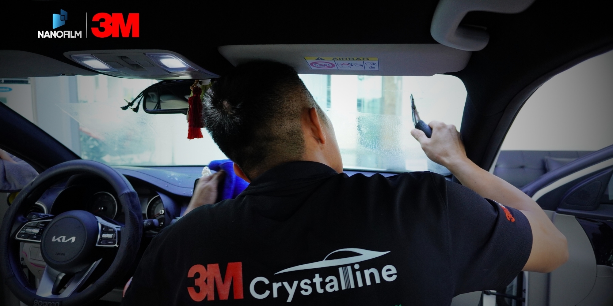 Thi công dán phim cách nhiệt ô tô 3M tại NanoFilm